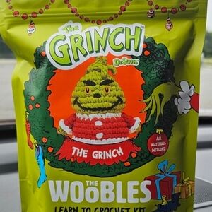 The Grinch Crochet Kit